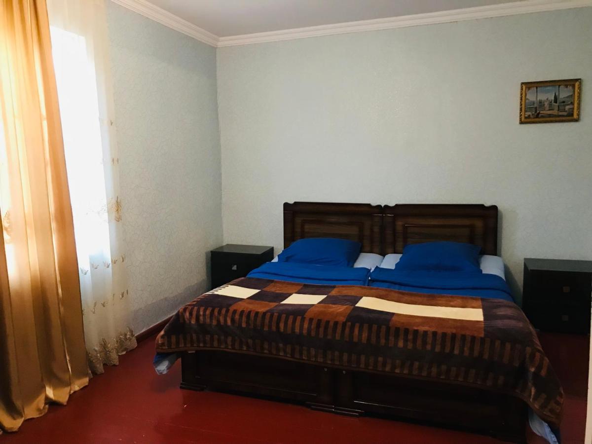 Butichi Guest House Chiatura Kültér fotó